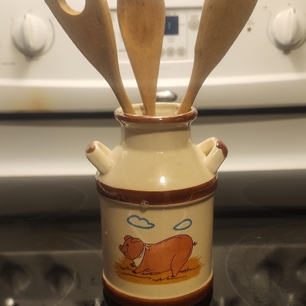Vintage Ceramic Kitchen Utensil Holder with Pig Design - Cream and Brown
